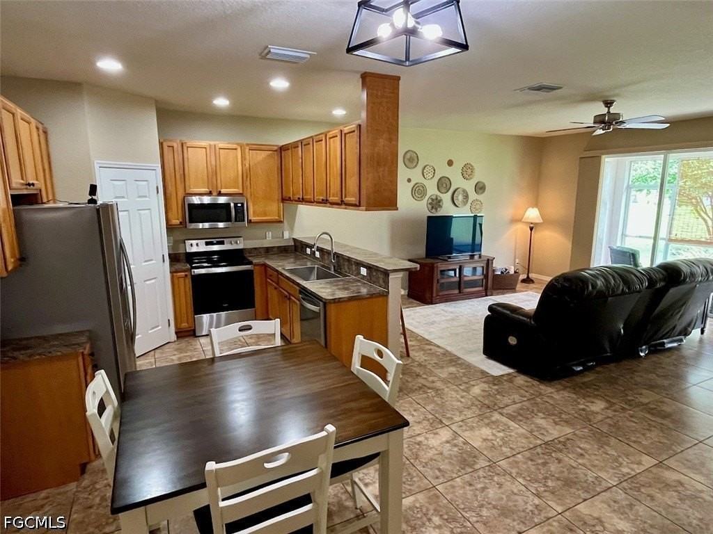 14122 Danpark Loop - Photo 2 of 35