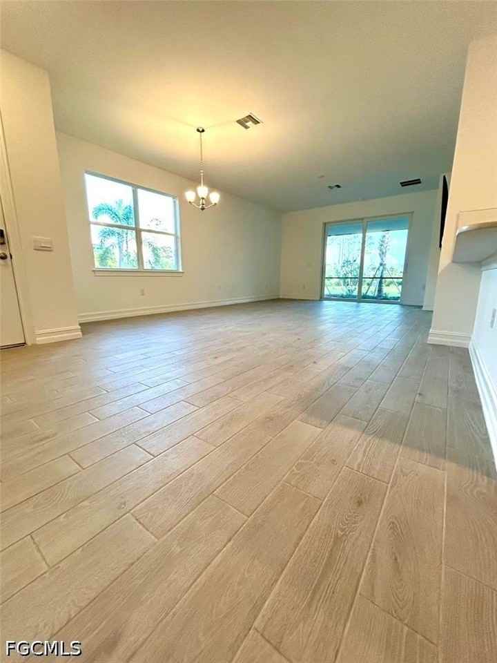 43806 Blue Heron Ln - Photo 5 of 41