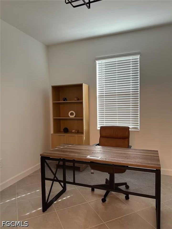 9291 Aqua Overlook Ct - Photo 4 of 20