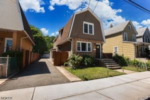 featured image of 138 Jerome Pl