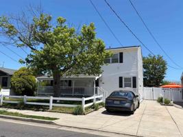 featured image of 415 N Harvard Ave
