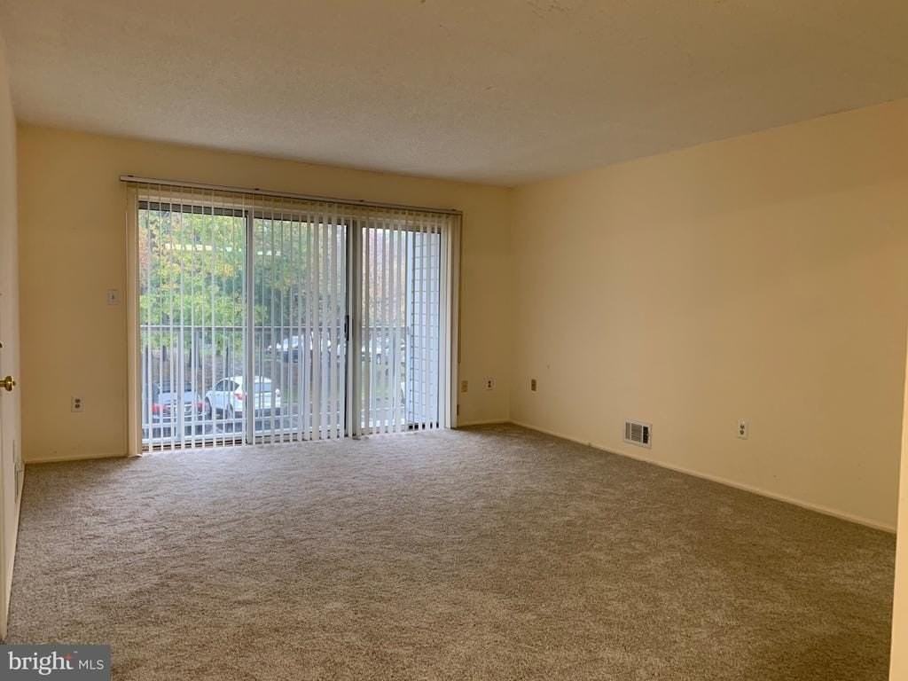 57 Juniper Way - Photo 5 of 11