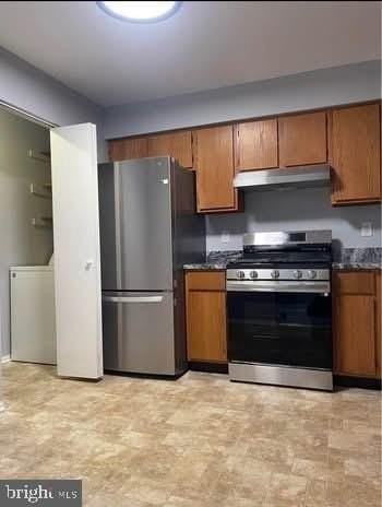 95 Wyndham Pl - Photo 2 of 9