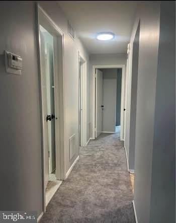 95 Wyndham Pl - Photo 5 of 9