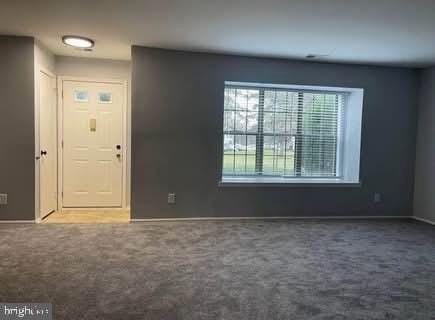 95 Wyndham Pl - Photo 6 of 9
