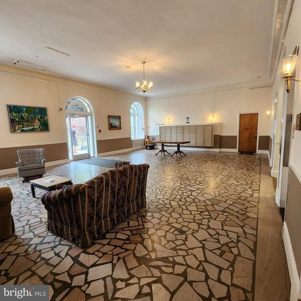400 W Hortter St #206 - Photo 7 of 45