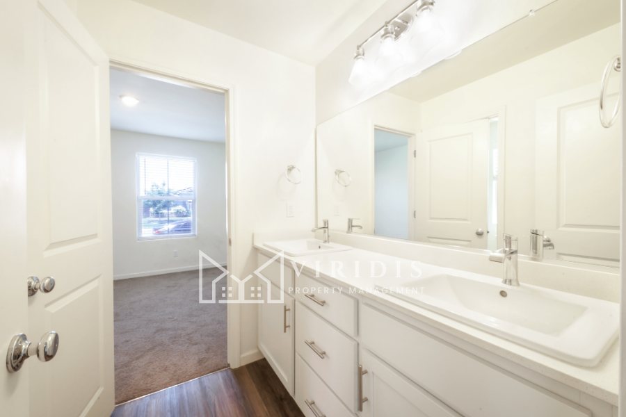 5917 Vespucci Ave #1 - Photo 5 of 17