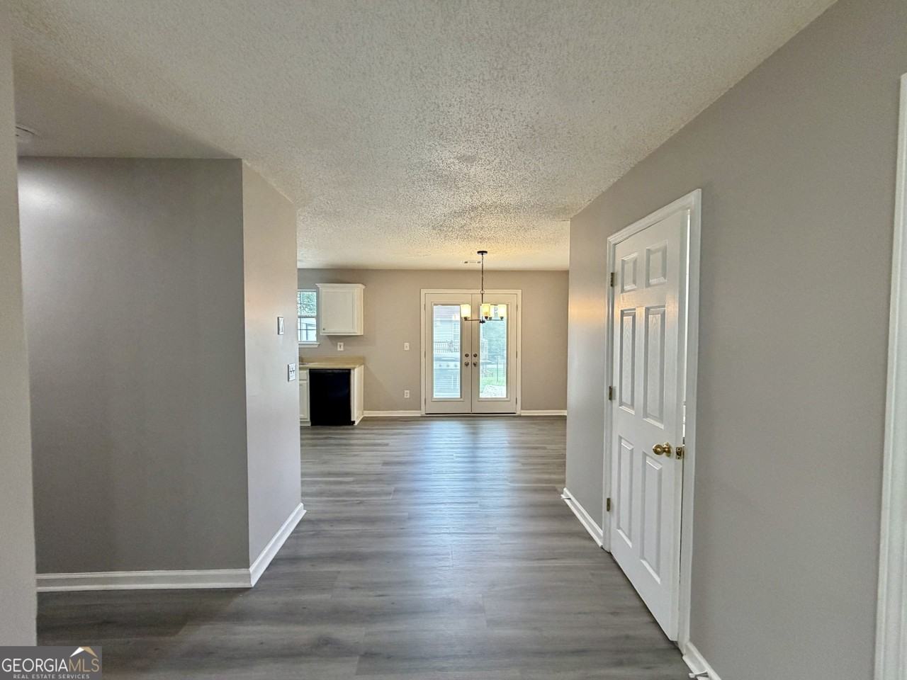 3354 Waggoner Ln - Photo 6 of 17