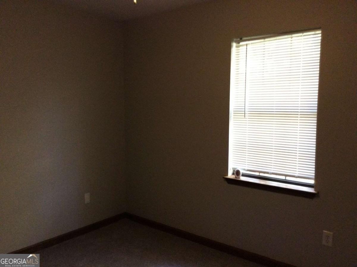 104 Richard Way - Photo 6 of 15