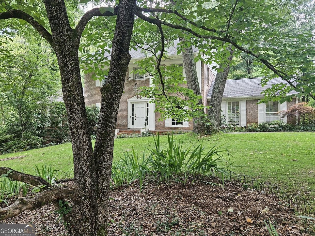 615 Kings Rd - Photo 7 of 8