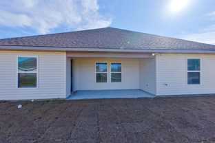 17611 Carlisle Ave - Photo 1 of 1