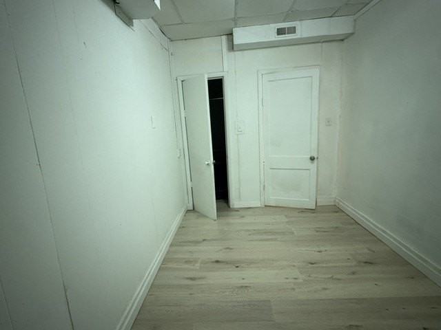 7666 W Ridge Rd - Photo 7 of 12