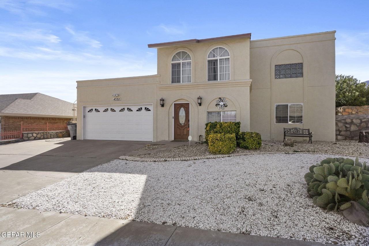 4332 Loma De Brisas Dr - Photo 2 of 41