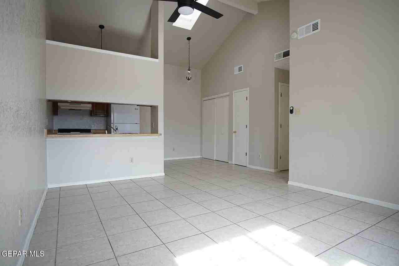1376 Trudy Elaine Dr #D - Photo 3 of 15