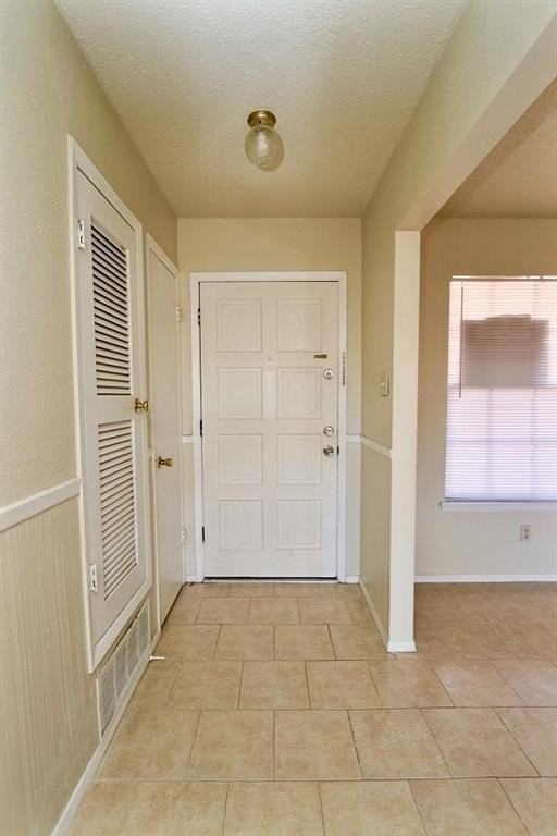 6925 Escondido Dr #B - Photo 7 of 31