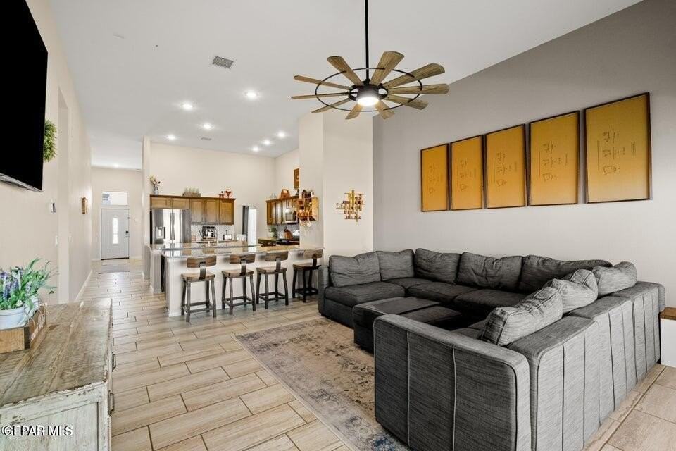 337 Fray Olguin Ct - Photo 2 of 34