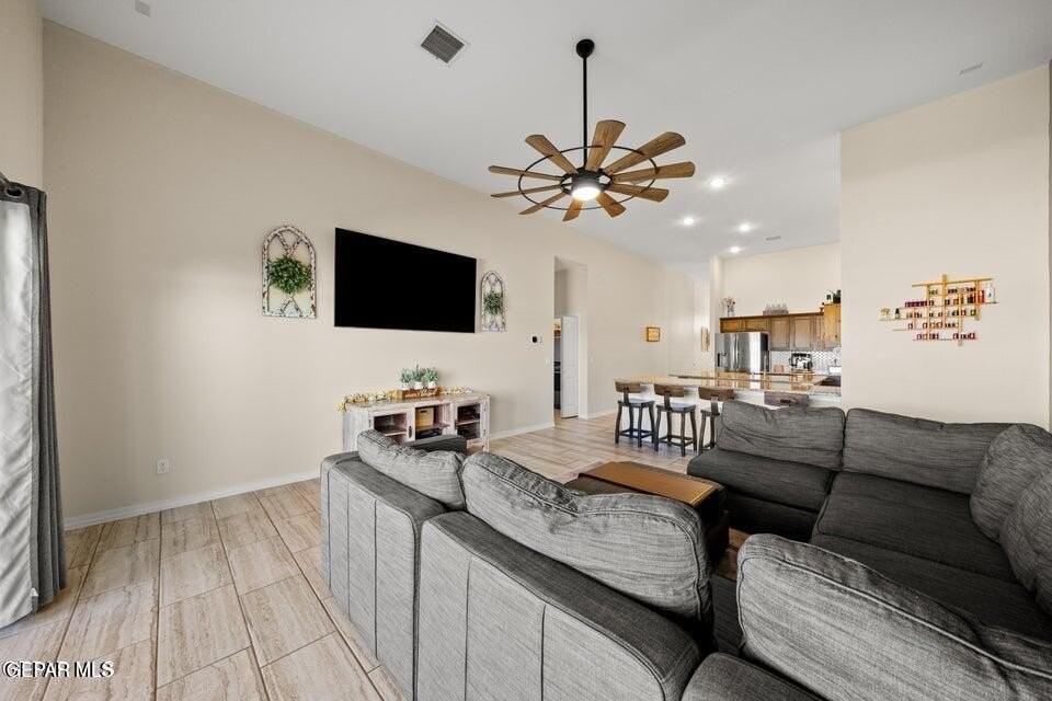 337 Fray Olguin Ct - Photo 3 of 34