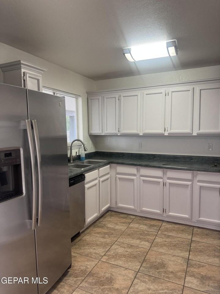 3033 Tierra Humeda Dr - Photo 5 of 48