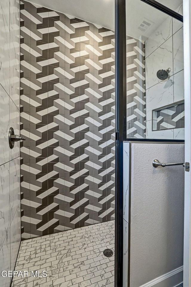 13082 Oakhampton Ave - Photo 7 of 35