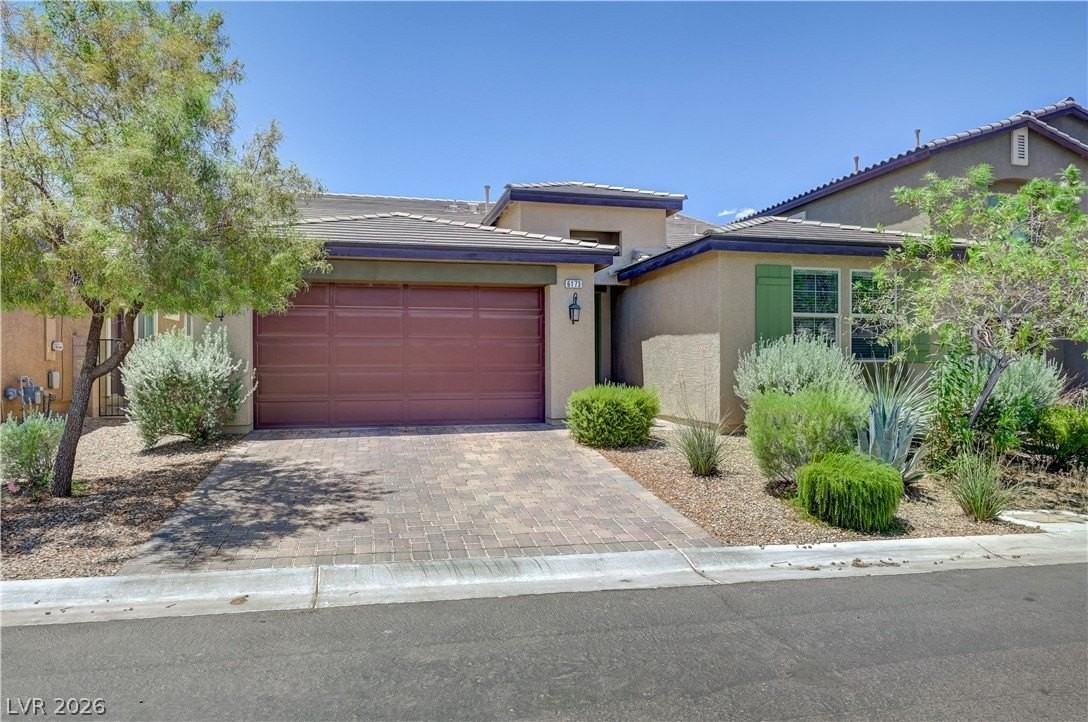 6173 Barby Cove St - Photo 2 of 44