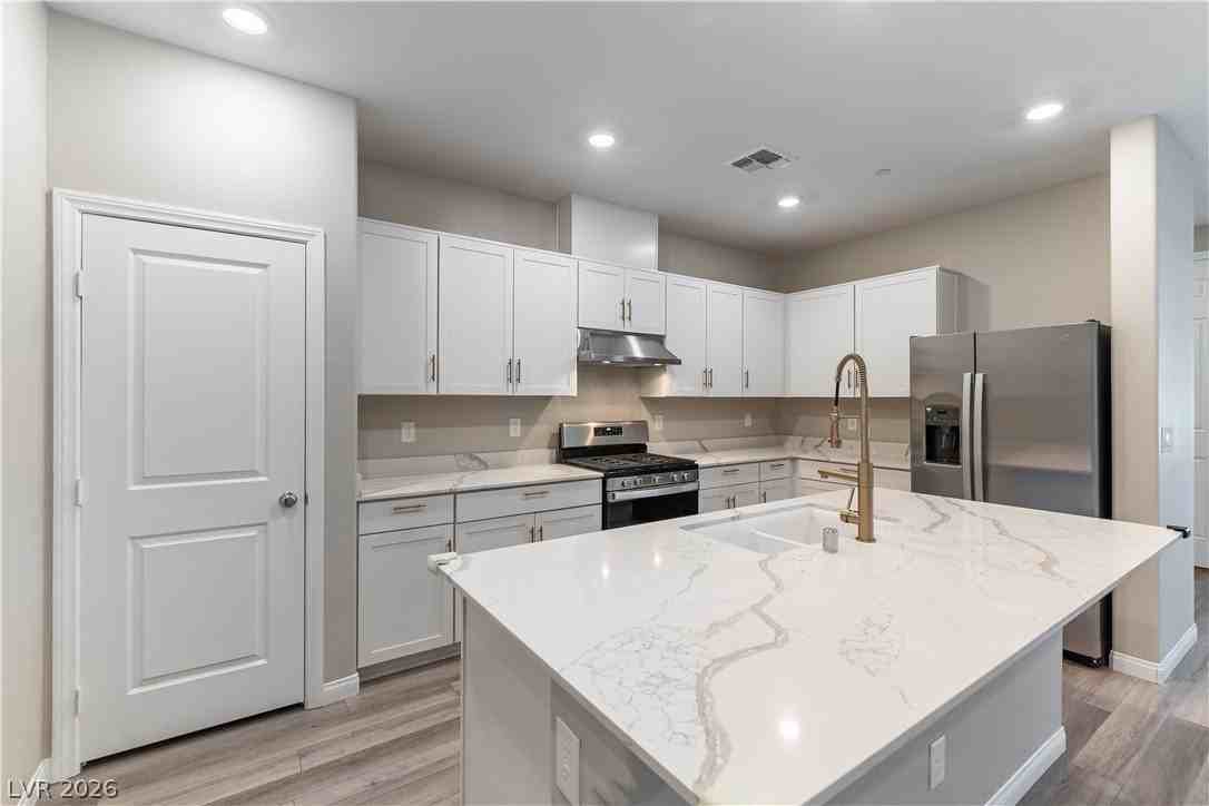 3516 Punta Tersiva Ln - Photo 7 of 25