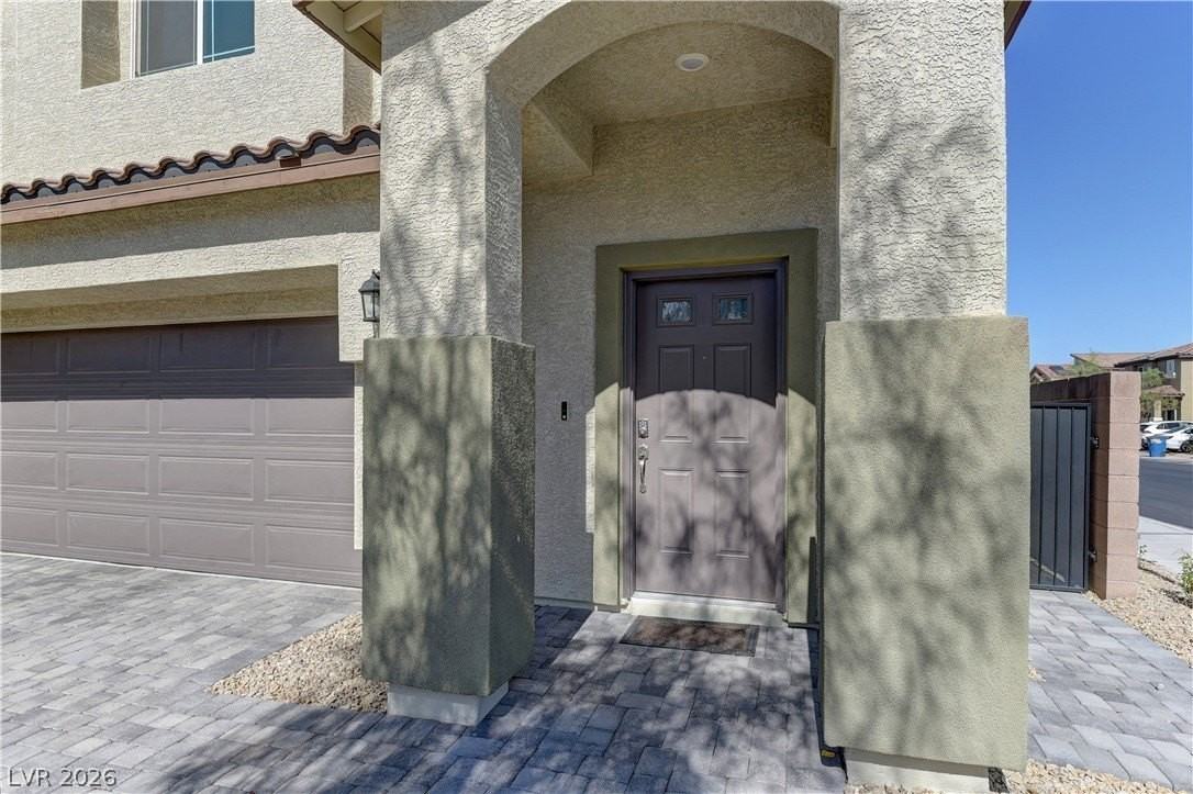 4474 Red Poppy St - Photo 3 of 27