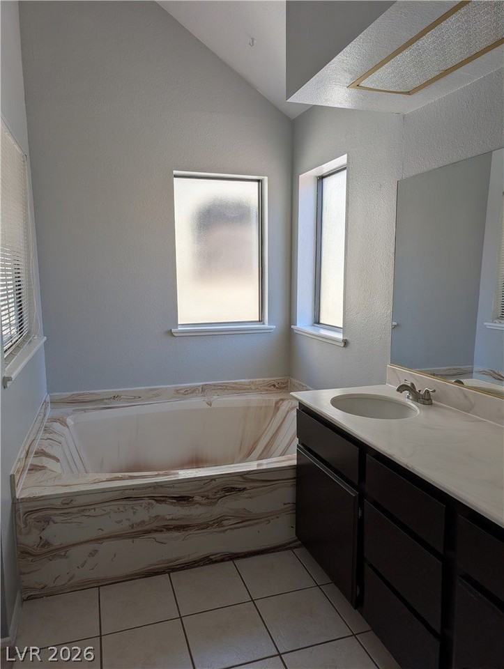 4732 Obannon Dr #C - Photo 5 of 11