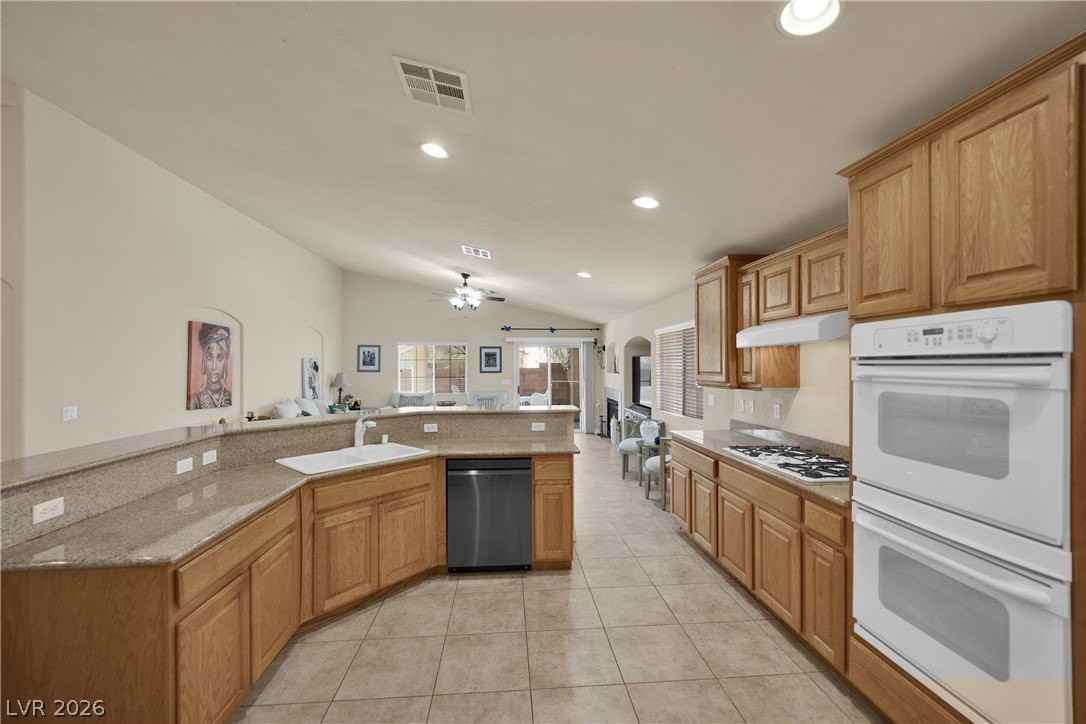 7985 Egypt Meadows Ave - Photo 4 of 20
