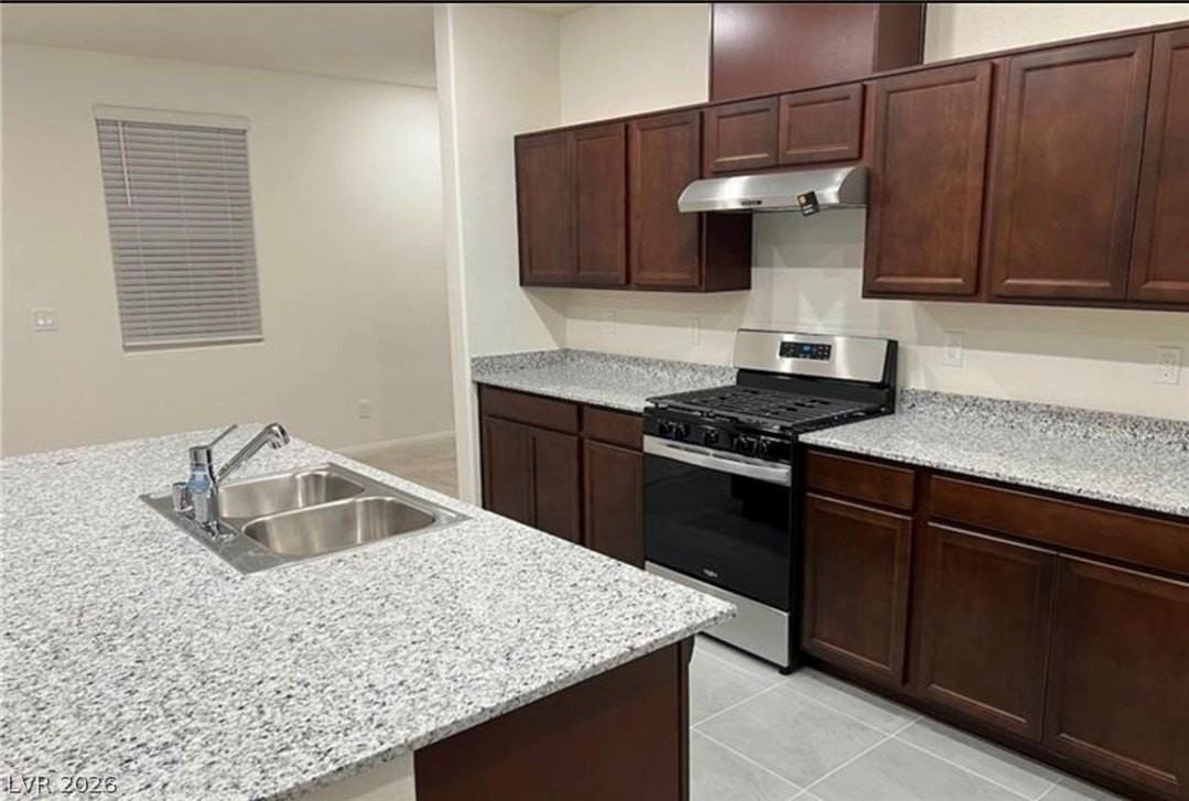 5728 Prima St - Photo 5 of 17