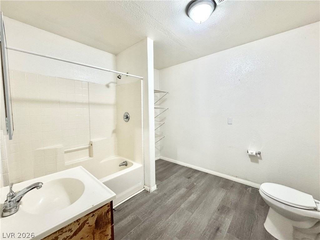 1130 N Leslie St #1 - Photo 7 of 9