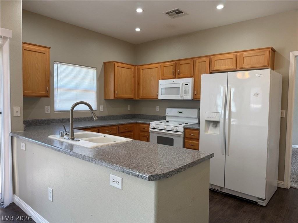 3910 Legend Hills St #201 - Photo 4 of 10
