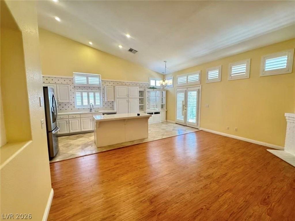 3725 Climbing Rose St - Photo 6 of 20