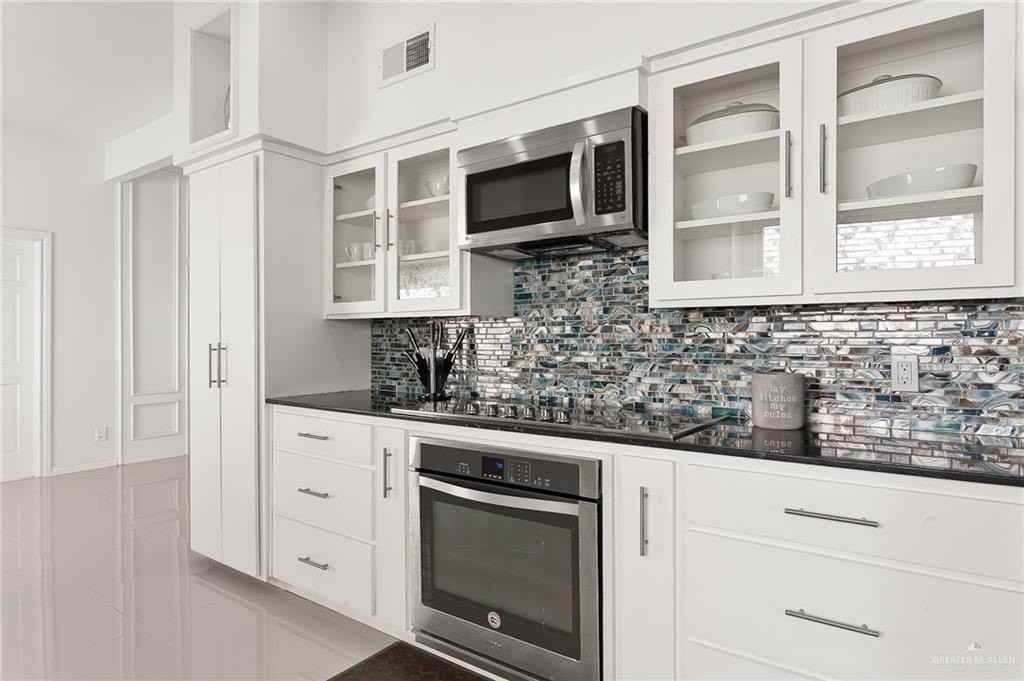 3100 S 2nd St #29 - Photo 6 of 23