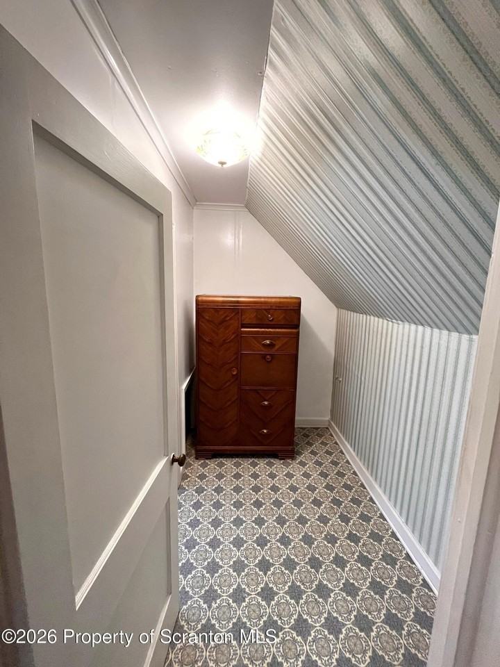 1707 Monroe Ave #3rdFL - Photo 7 of 9