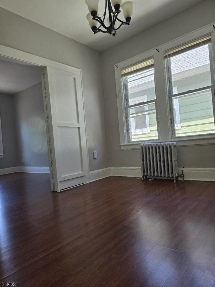 170 Bellevue St #2R - Photo 5 of 10