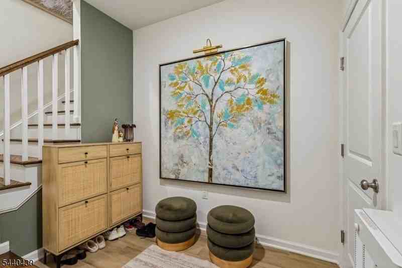 222 Myrtle Rd - Photo 4 of 27
