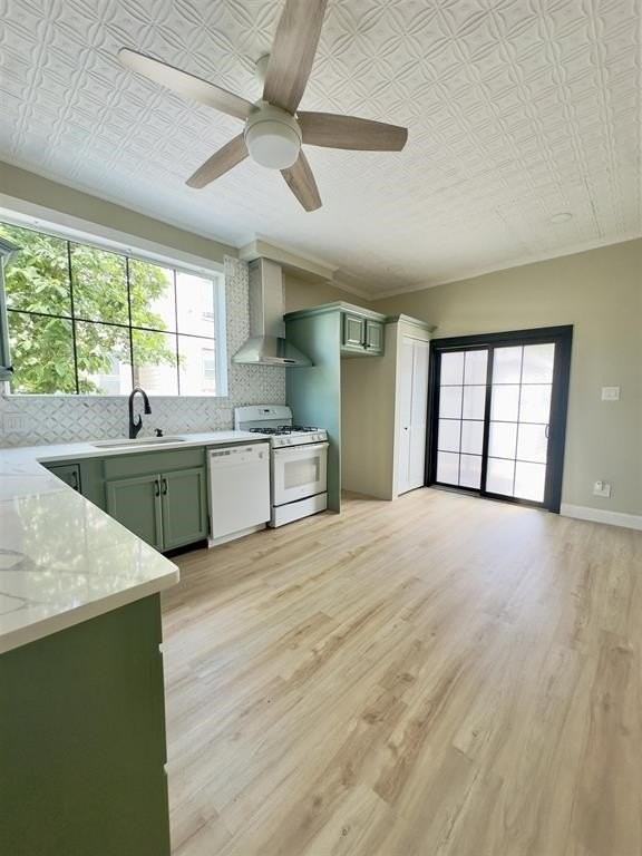 6 Duncan Ct #2 - Photo 2 of 11