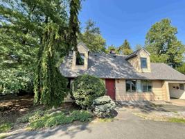featured image of 149 W Clinton Ave