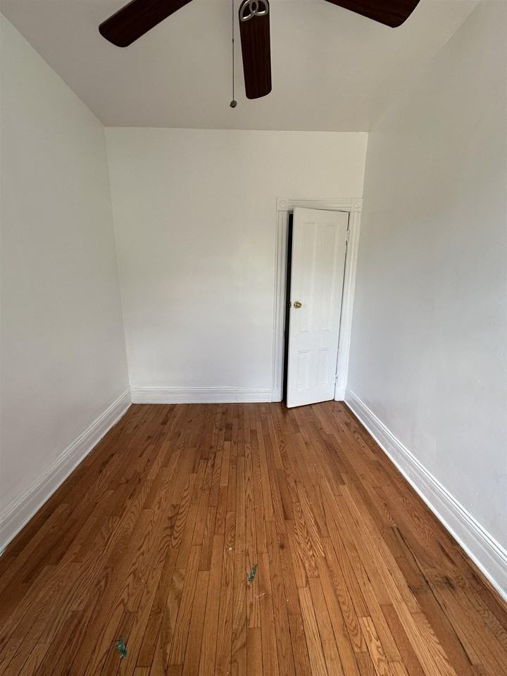 41 Garrison Ave #2 - Photo 3 of 10