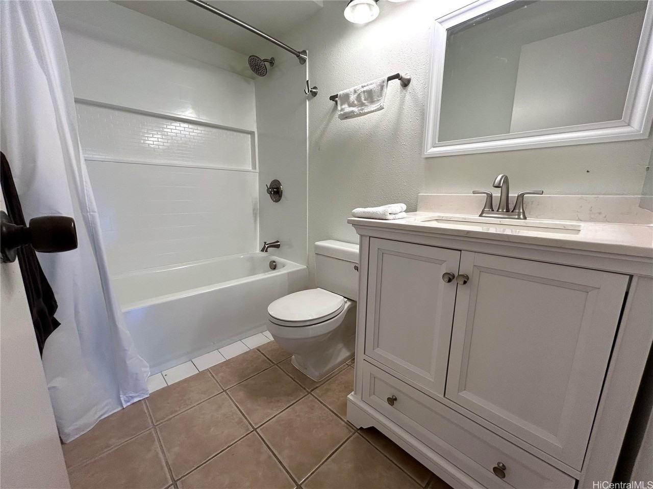1778 Ala Moana Blvd #1313 - Photo 7 of 20