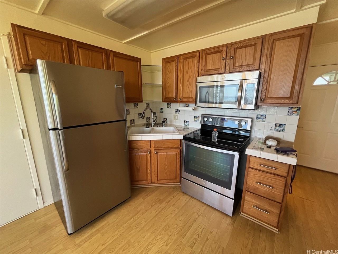 2319 Ahaiki St #C - Photo 3 of 13