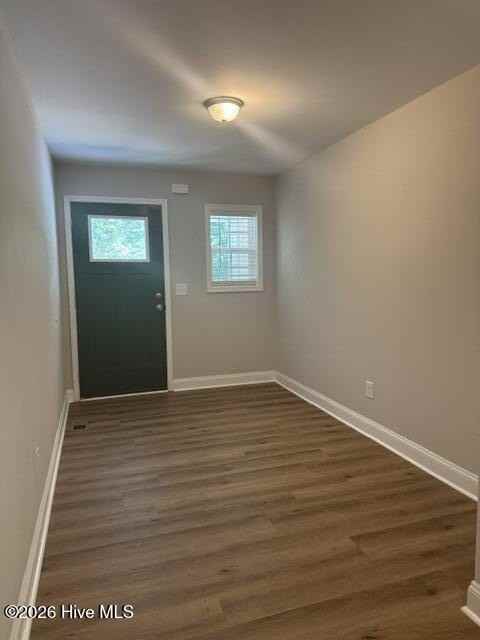 1050 W Indiana Ave - Photo 4 of 32