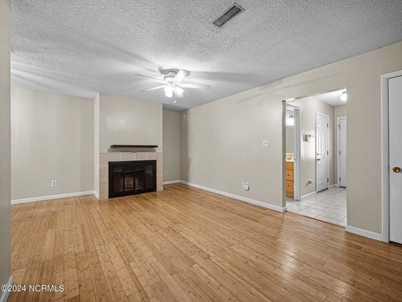 24 S Onsville Pl - Photo 2 of 15