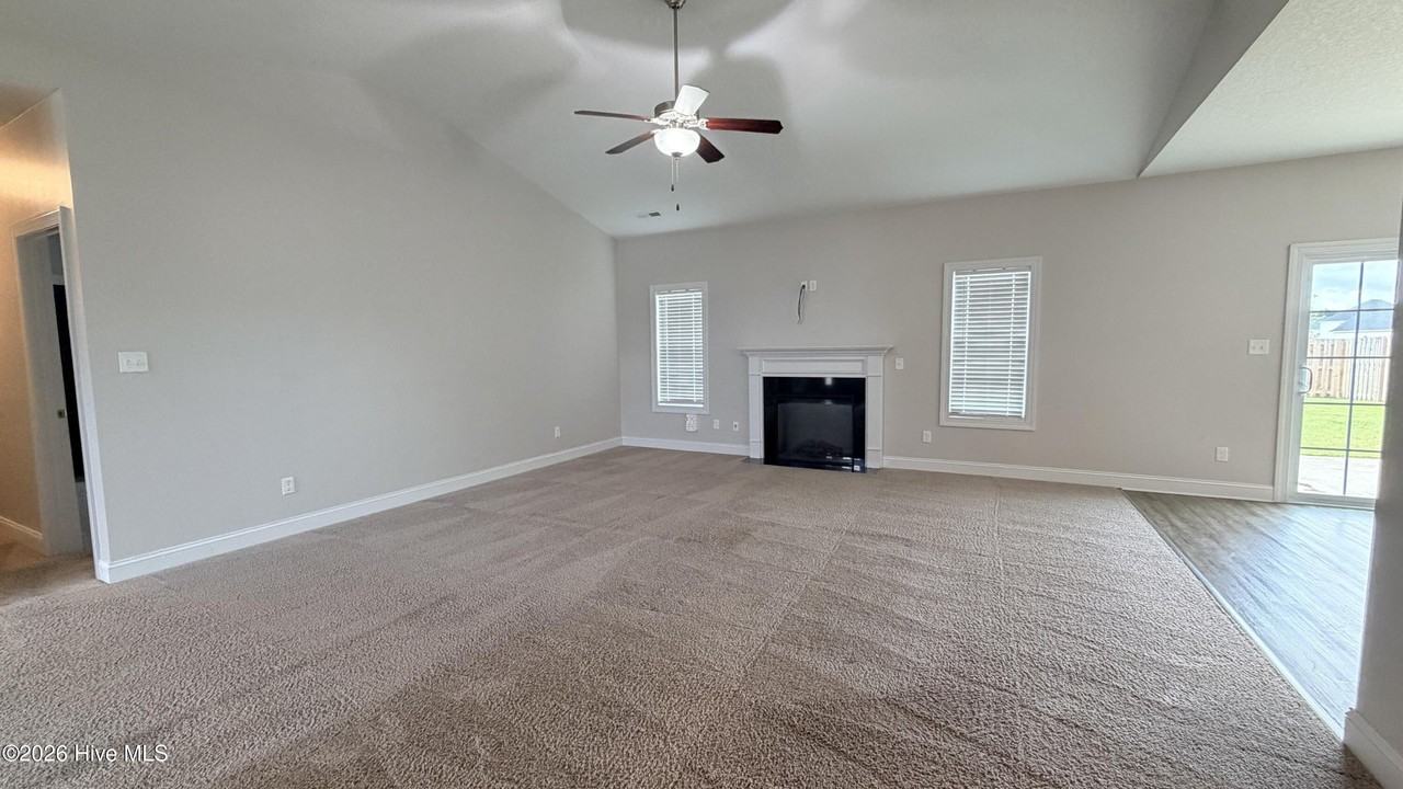 712 Hope Dexter Dr - Photo 2 of 25