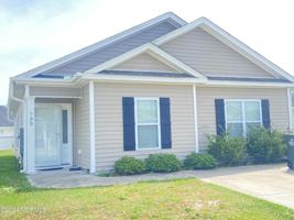 featured image of 733 Seneca Ct