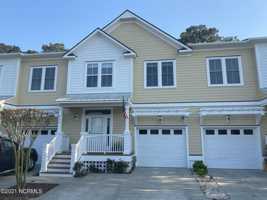 featured image of 213 River Gate Ln