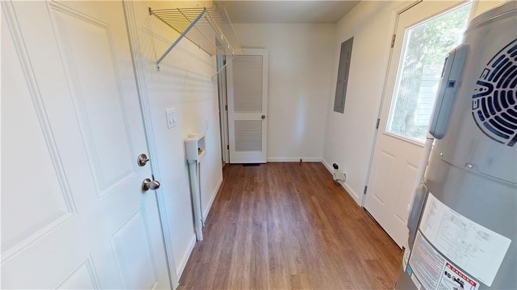 224 W South St - Photo 7 of 10