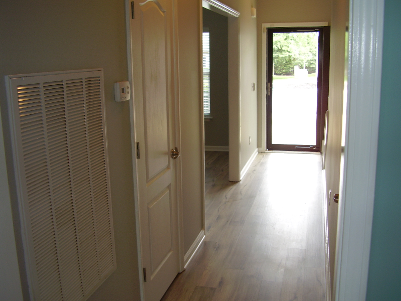 2528 New Holland Cir - Photo 7 of 13