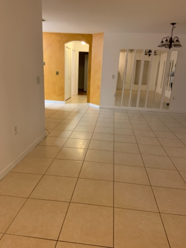 359 E Ohio Ave - Photo 5 of 24
