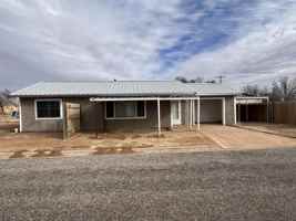 featured image of 1503 School Ave